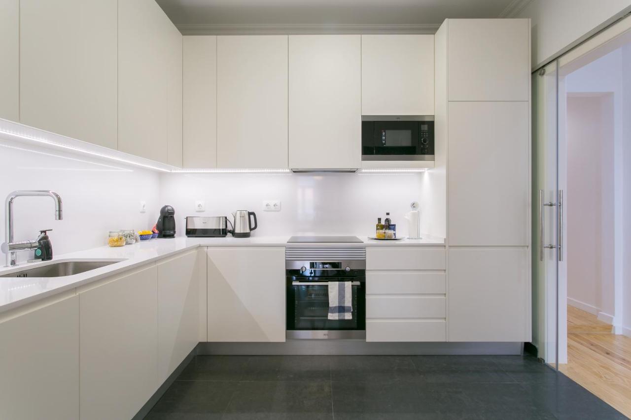 Lisbon Luxury Retreat! 2 Suites, Balcony & Views!! エクステリア 写真